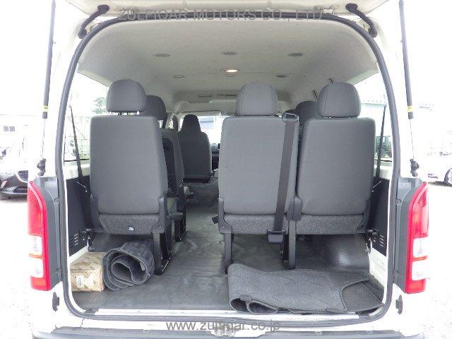 TOYOTA HIACE WAGON 2017 Image 24