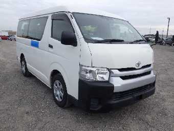 TOYOTA HIACE WAGON 2017 Image 2