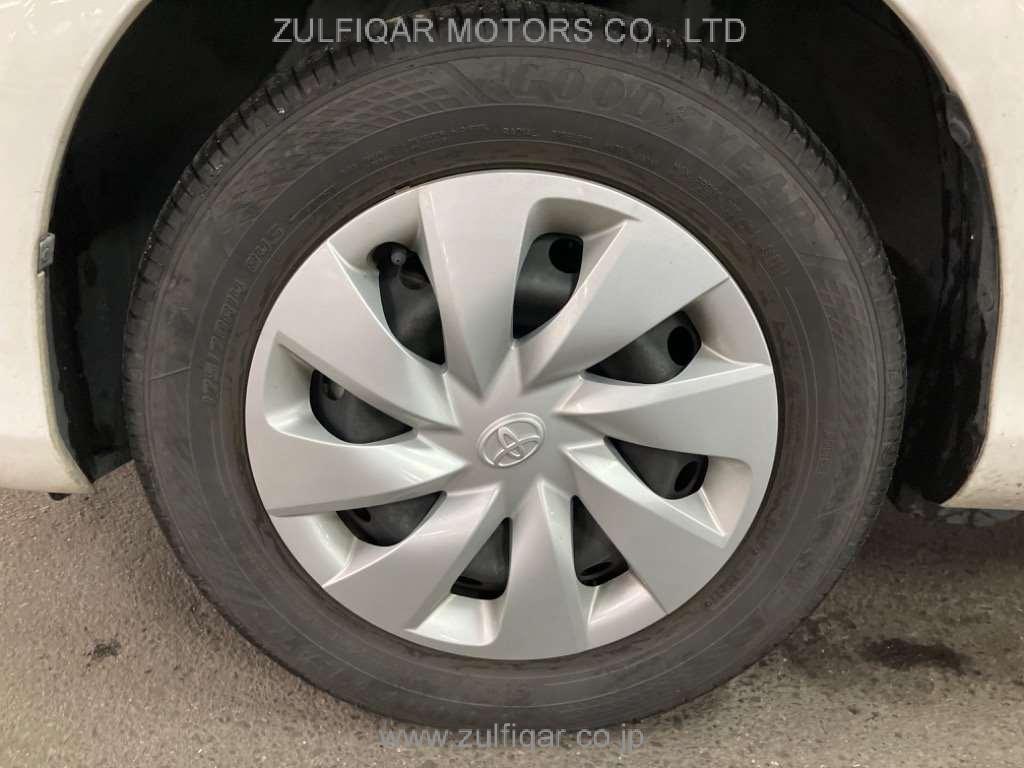 TOYOTA VITZ 2019 Image 11