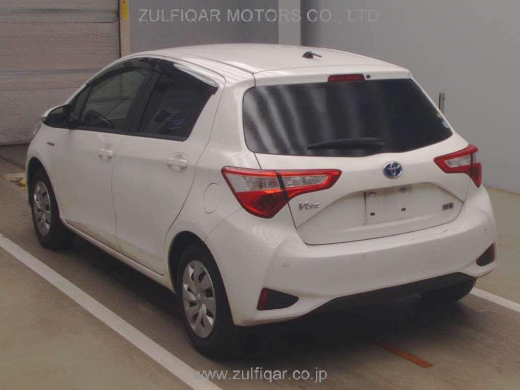 TOYOTA VITZ 2019 Image 4