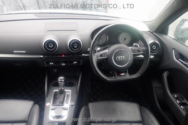 AUDI S3 2014 Image 11