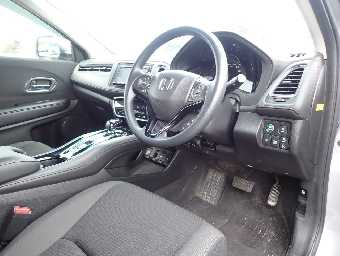 HONDA VEZEL 2018 Image 10