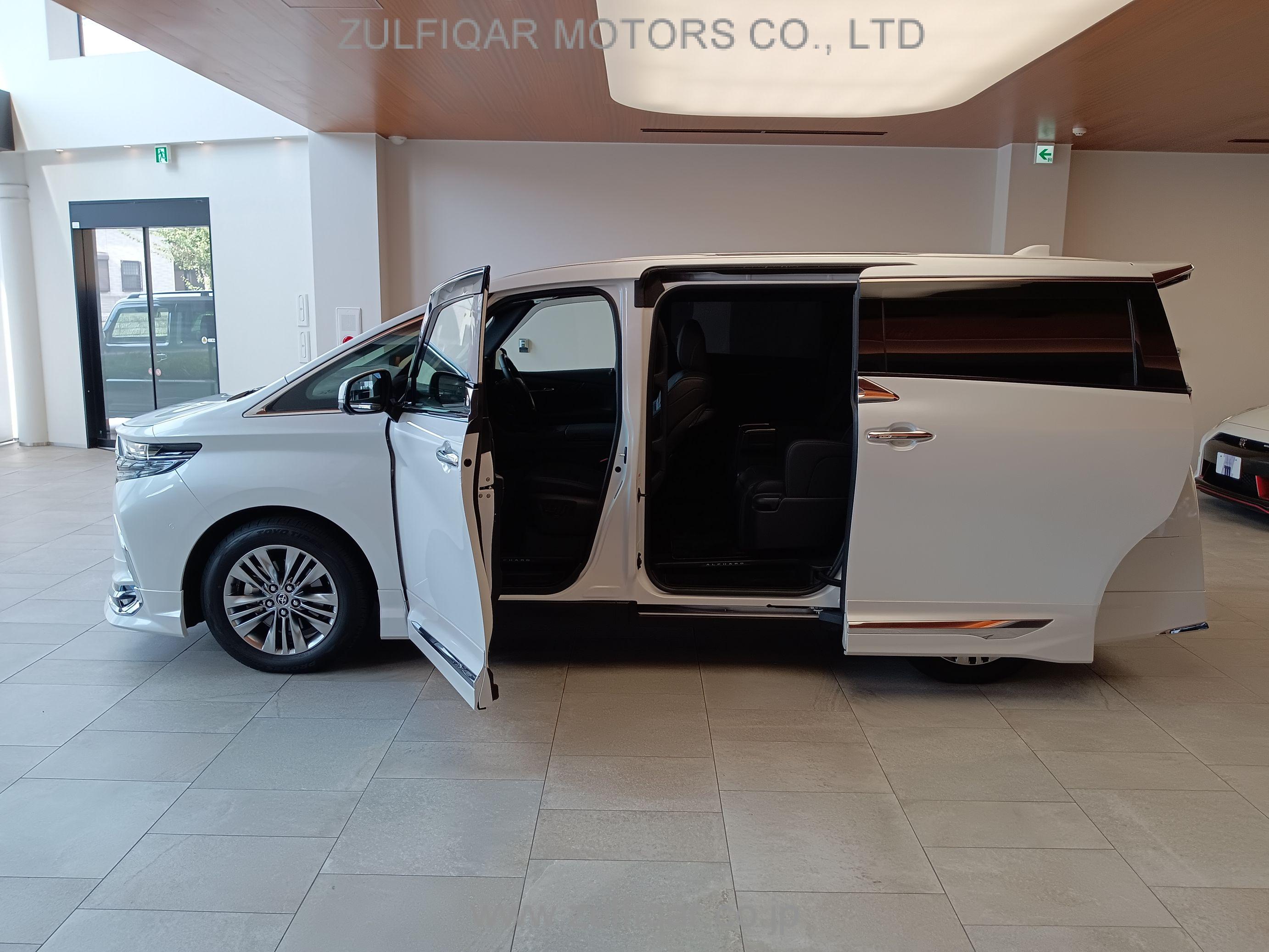 TOYOTA ALPHARD 2023 Image 12