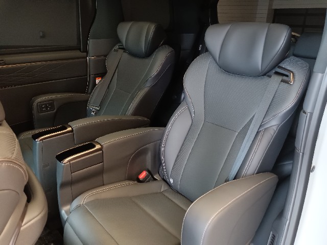 TOYOTA ALPHARD 2023 Image 34