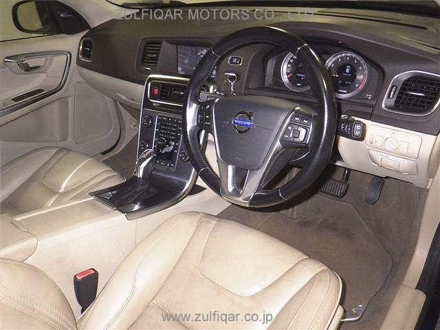 VOLVO S60 2012 Image 3