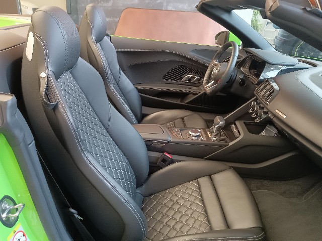 AUDI R8 SPYDER 2017 Image 27