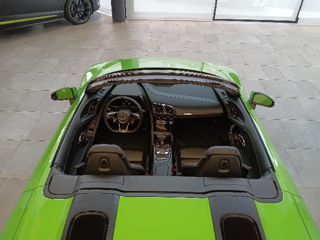 AUDI R8 SPYDER 2017 Image 31