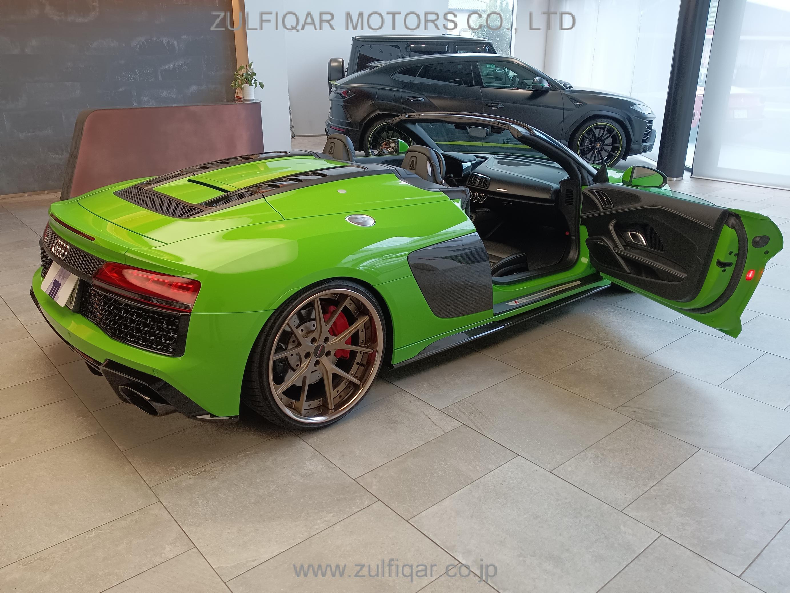 AUDI R8 SPYDER 2017 Image 6