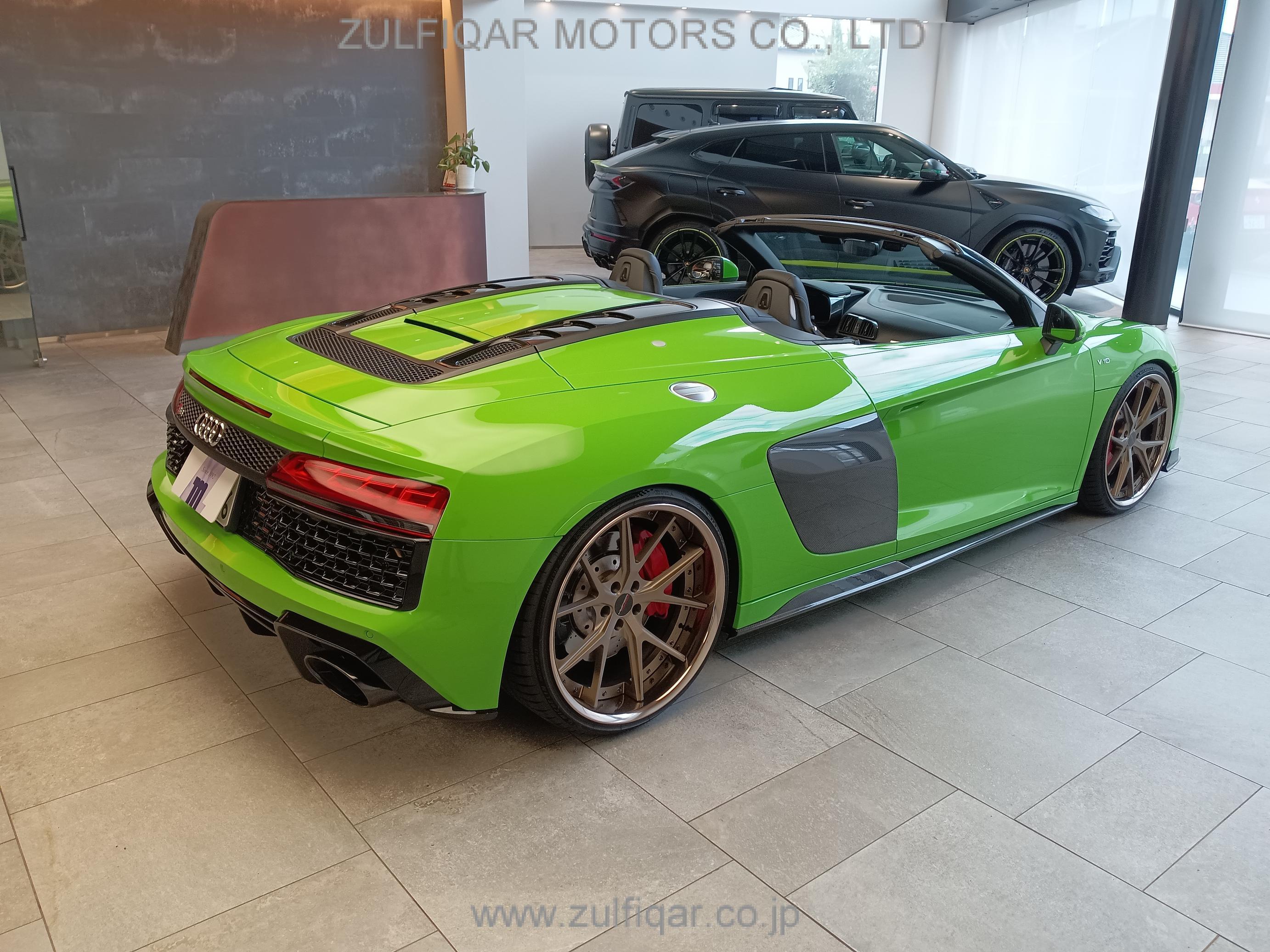 AUDI R8 SPYDER 2017 Image 7