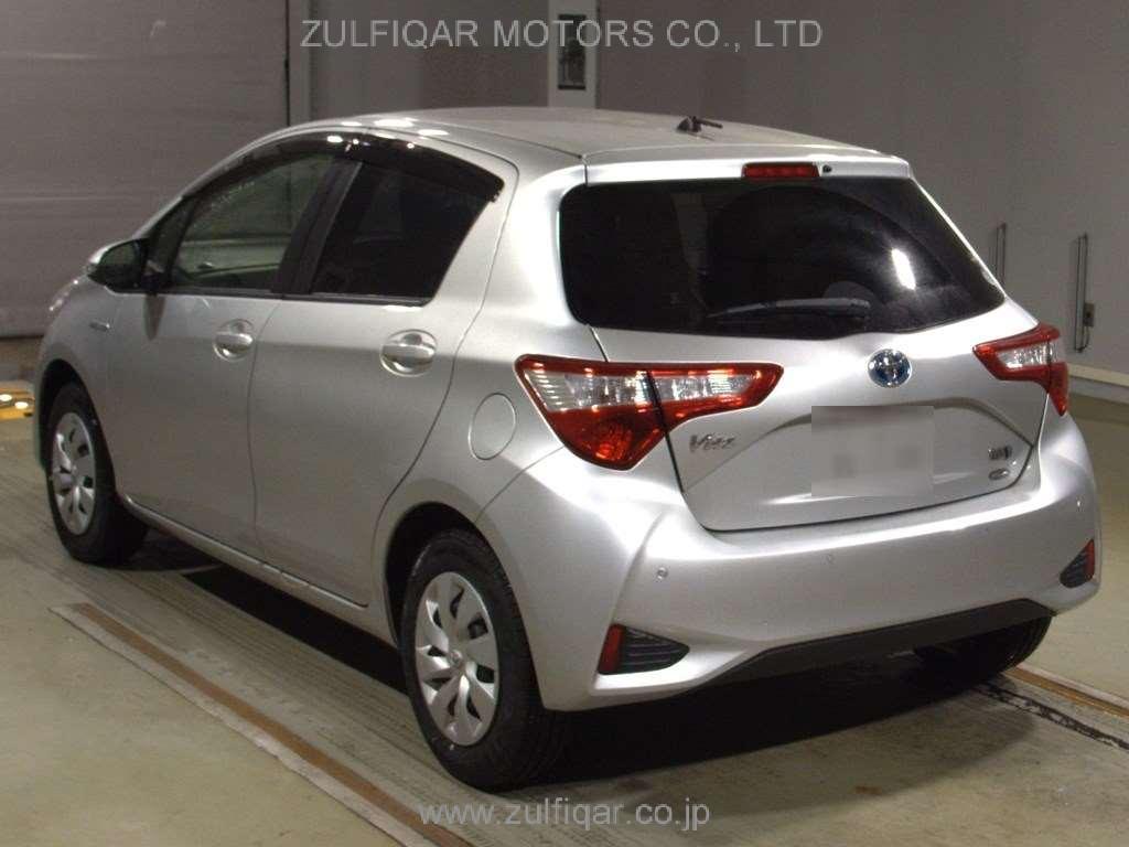 TOYOTA VITZ 2019 Image 4