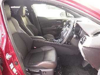 TOYOTA C-HR 2017 Image 9