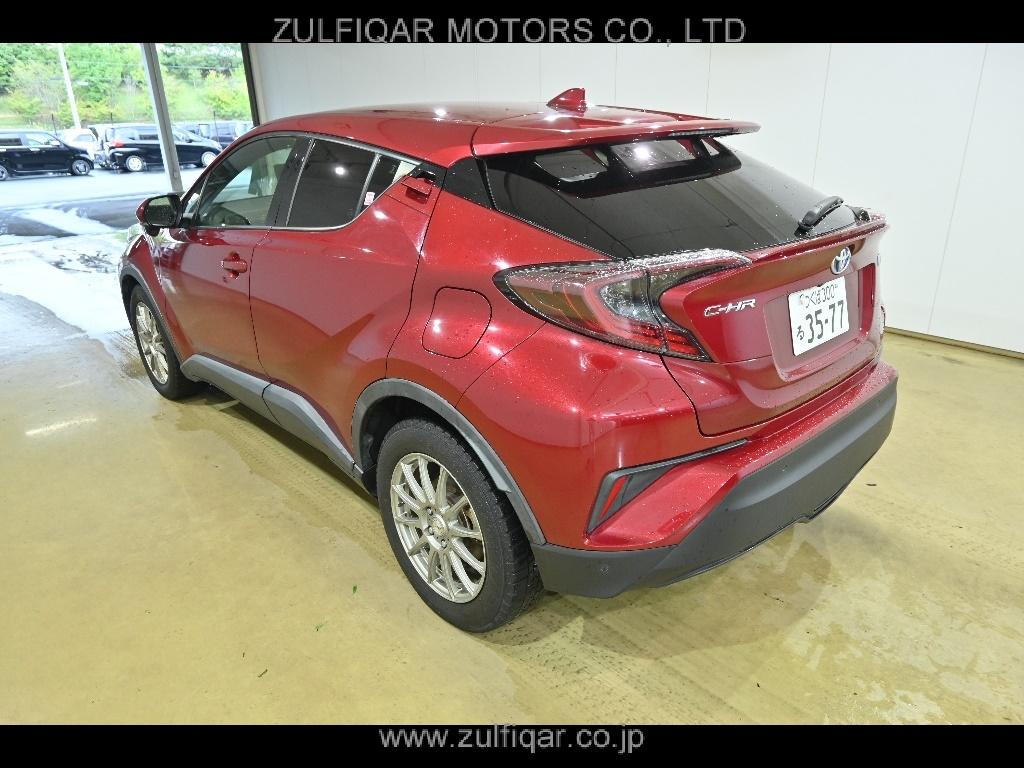 TOYOTA C-HR 2017 Image 5