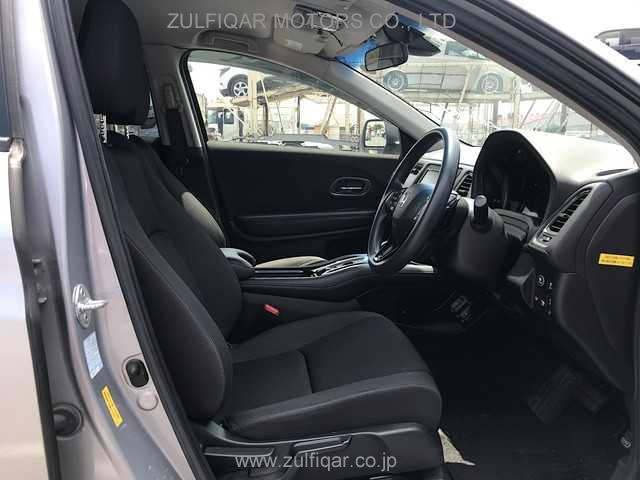 HONDA VEZEL 2018 Image 23