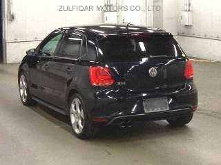 VOLKSWAGEN POLO 2012 Image 2