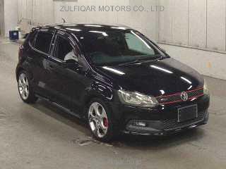 VOLKSWAGEN POLO 2012 Image 4