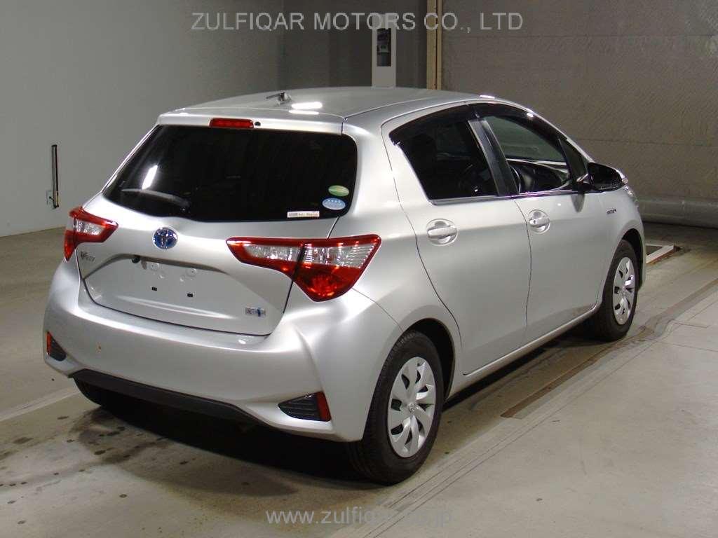 TOYOTA VITZ 2019 Image 2