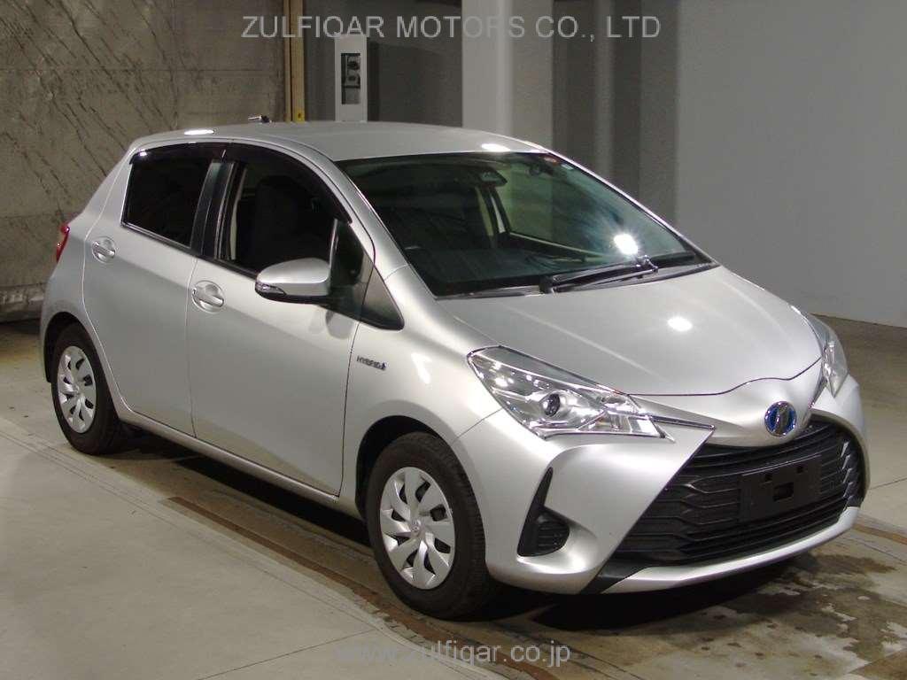 TOYOTA VITZ 2019 Image 3