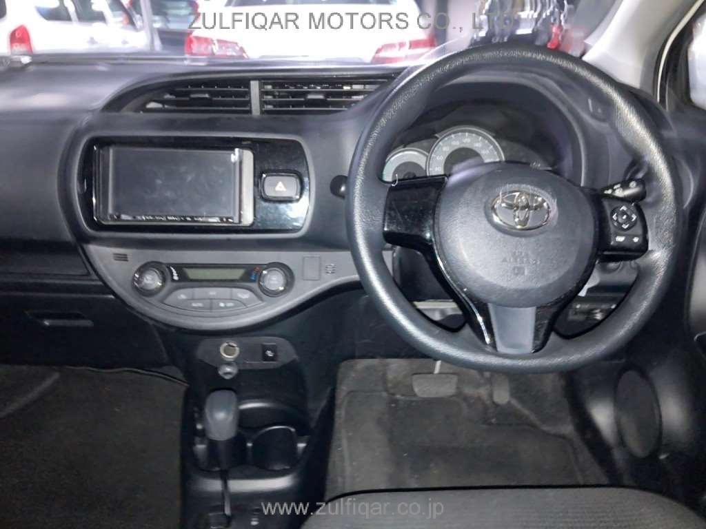 TOYOTA VITZ 2019 Image 6