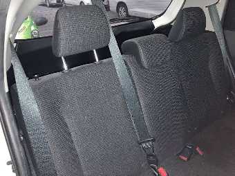 TOYOTA VITZ 2019 Image 7