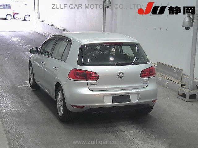 VOLKSWAGEN GOLF 2012 Image 2