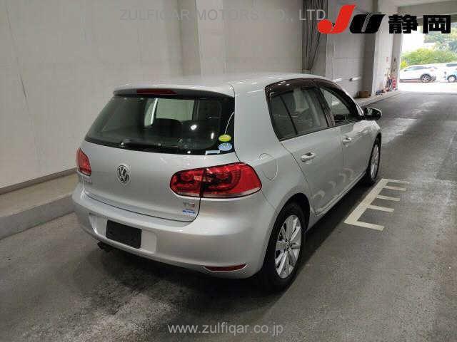 VOLKSWAGEN GOLF 2012 Image 5