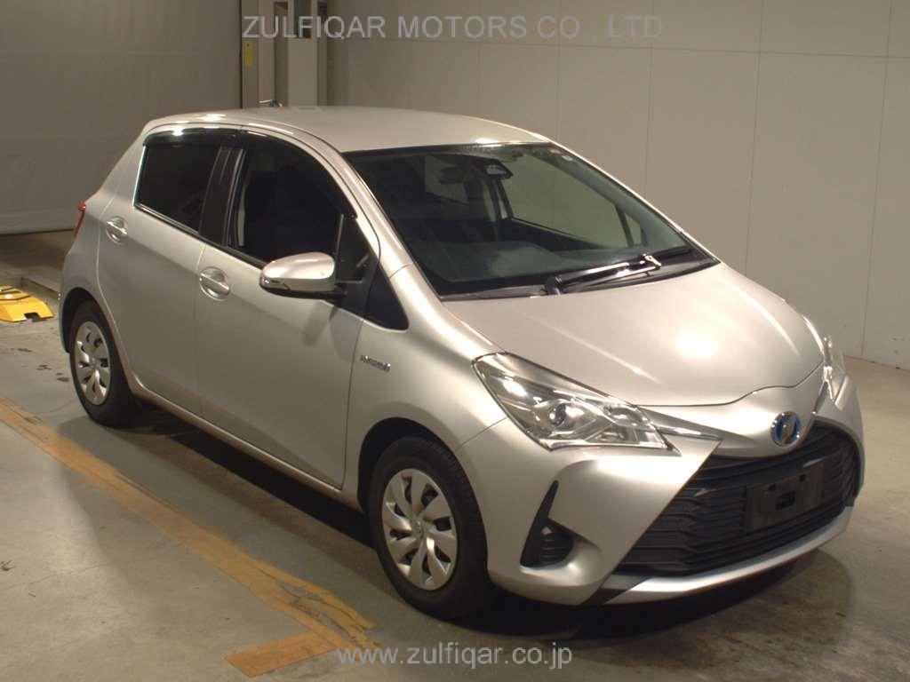 TOYOTA VITZ 2019 Image 3