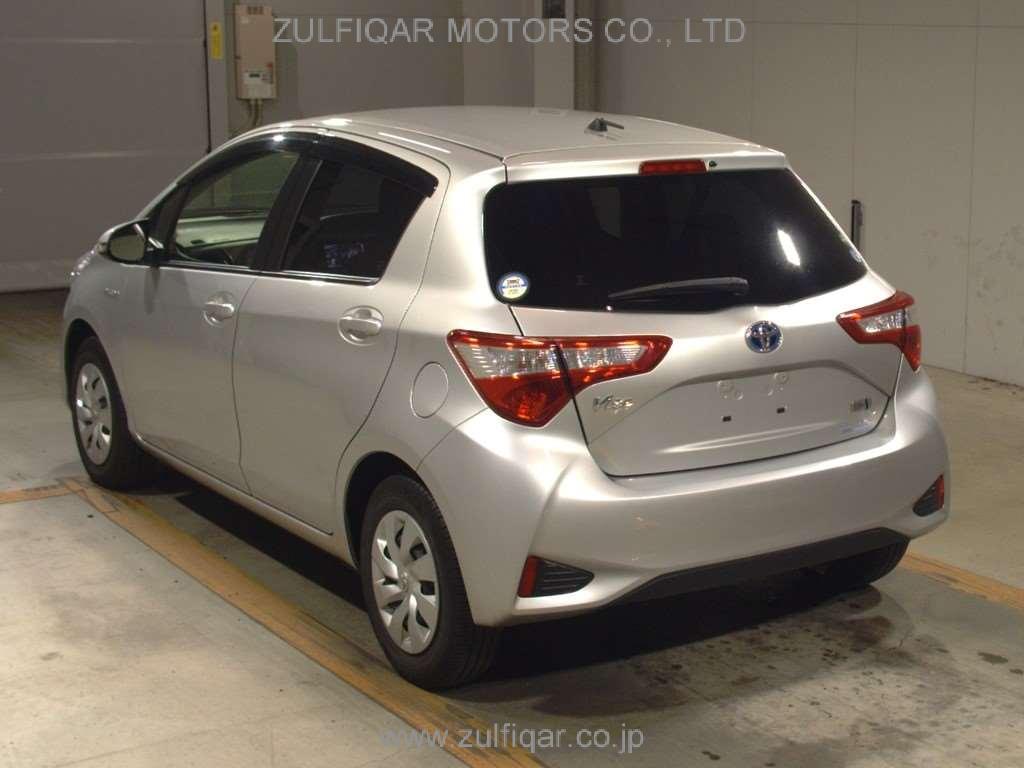 TOYOTA VITZ 2019 Image 4