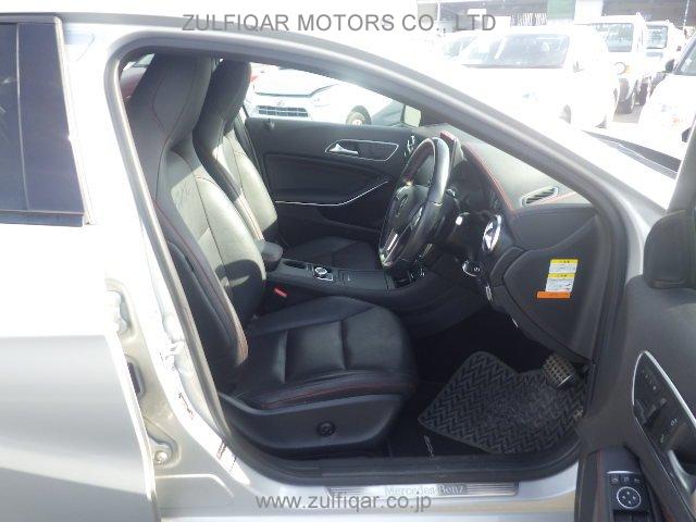 MERCEDES BENZ A CLASS 2014 Image 26