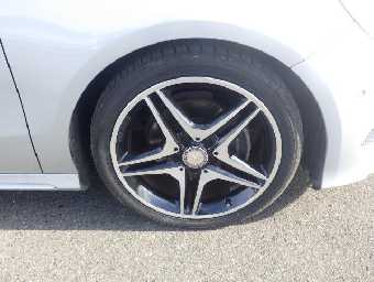MERCEDES BENZ A CLASS 2014 Image 21