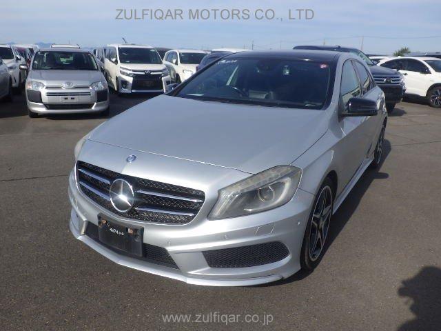 MERCEDES BENZ A CLASS 2014 Image 8