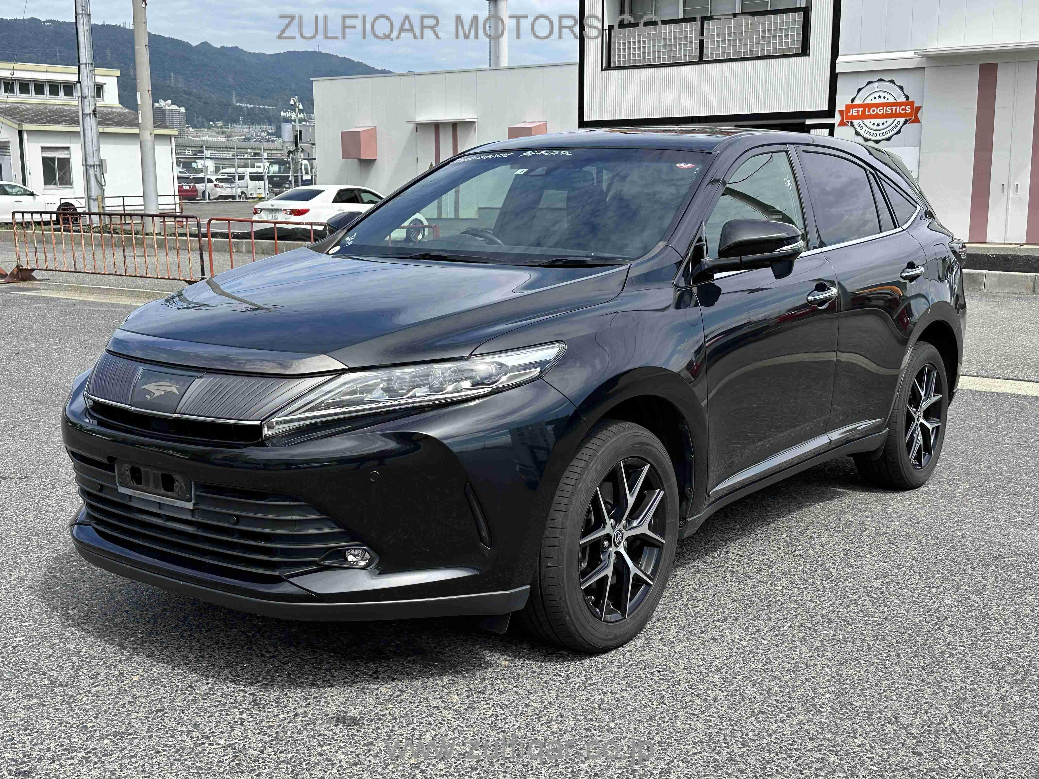 TOYOTA HARRIER 2019 Image 8