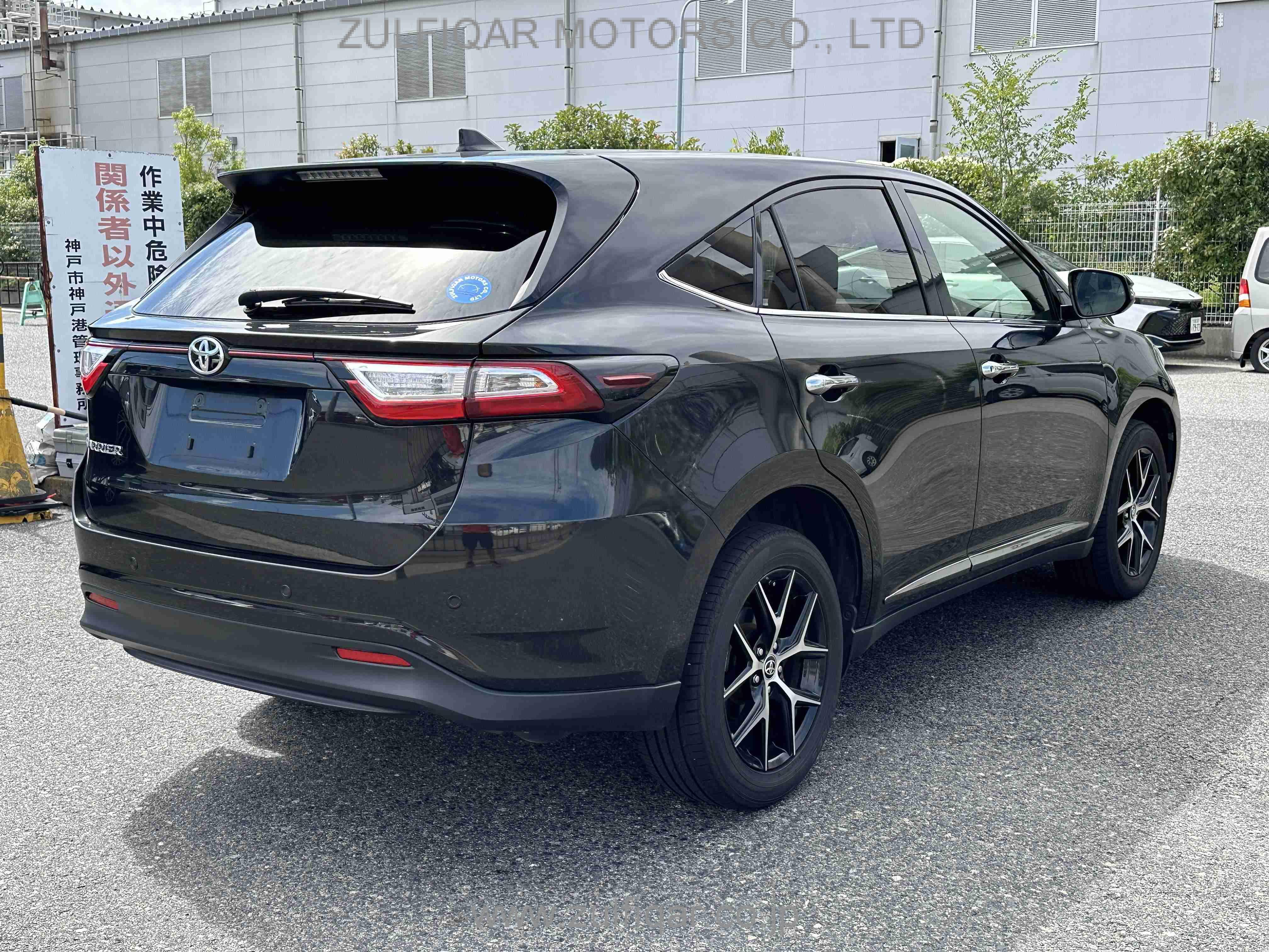 TOYOTA HARRIER 2019 Image 10