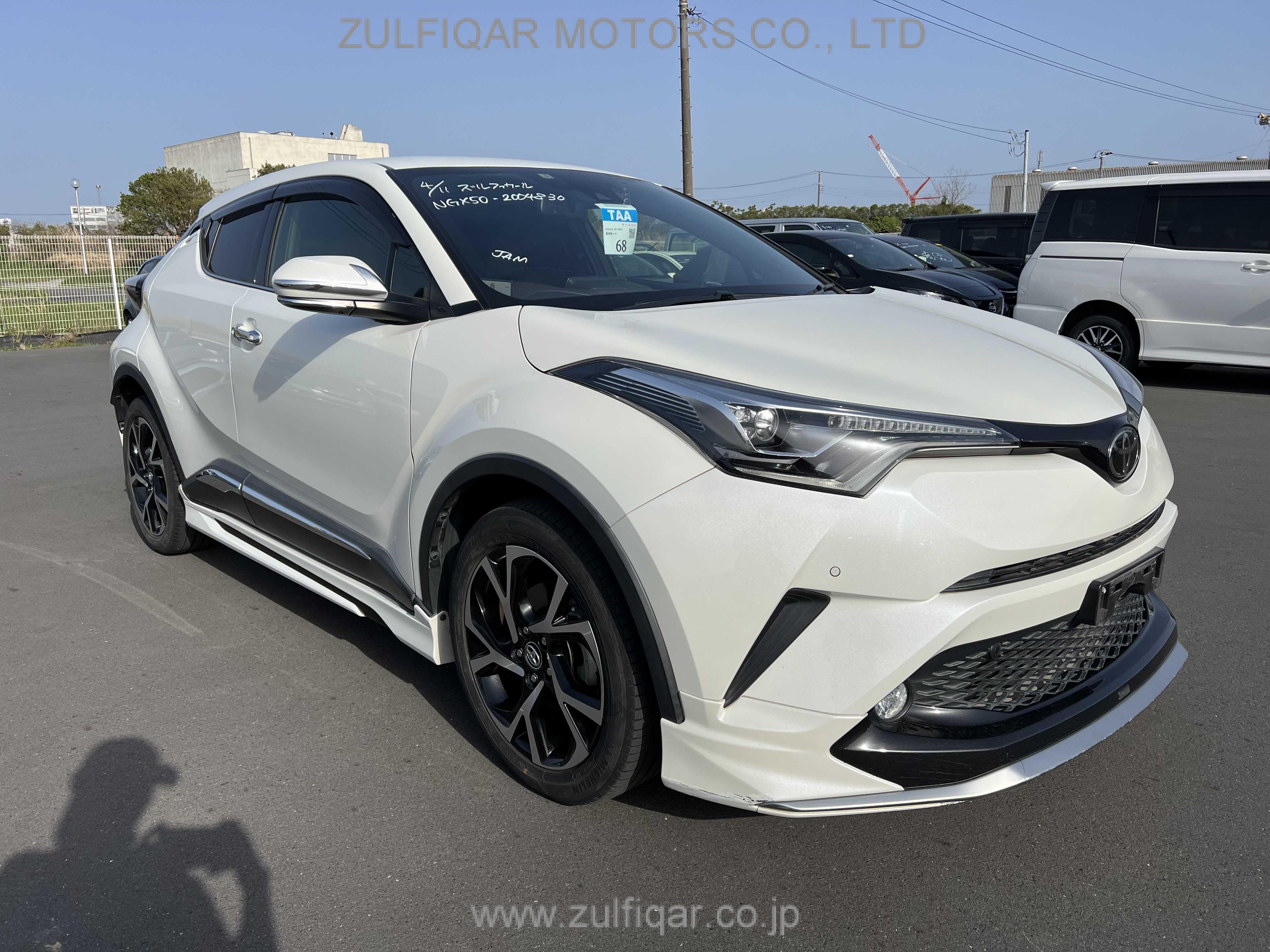 TOYOTA C-HR 2017 Image 3