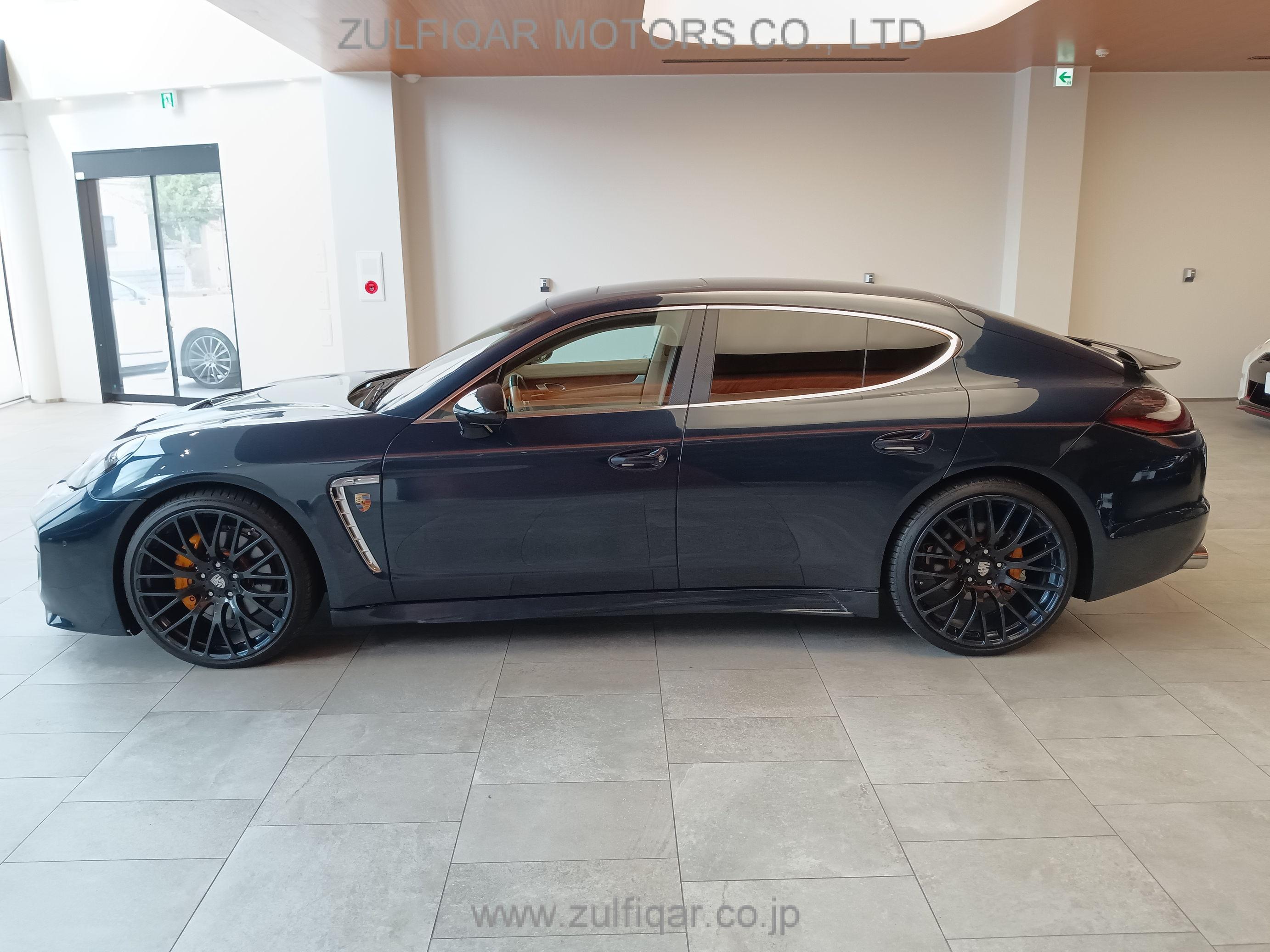 PORSCHE PANAMERA 2010 Image 12