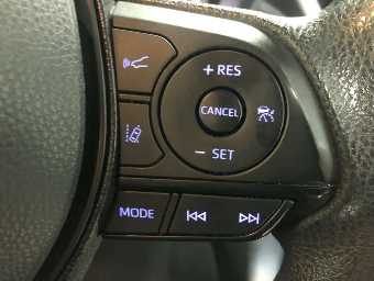 TOYOTA COROLLA TOURING 2019 Image 8