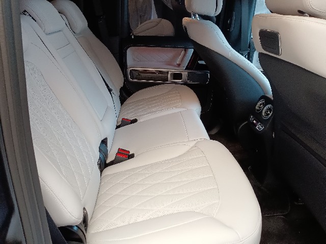 MERCEDES AMG G CLASS 2023 Image 39