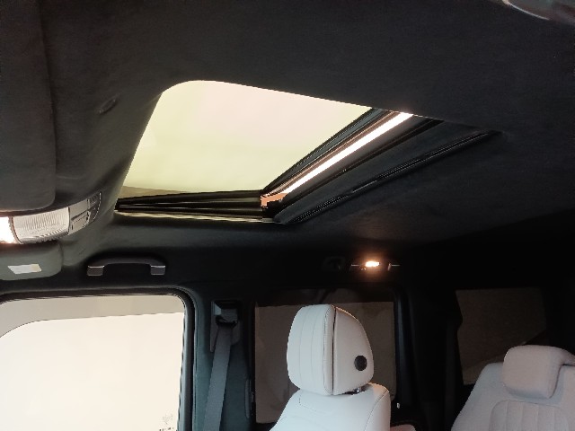 MERCEDES AMG G CLASS 2023 Image 55