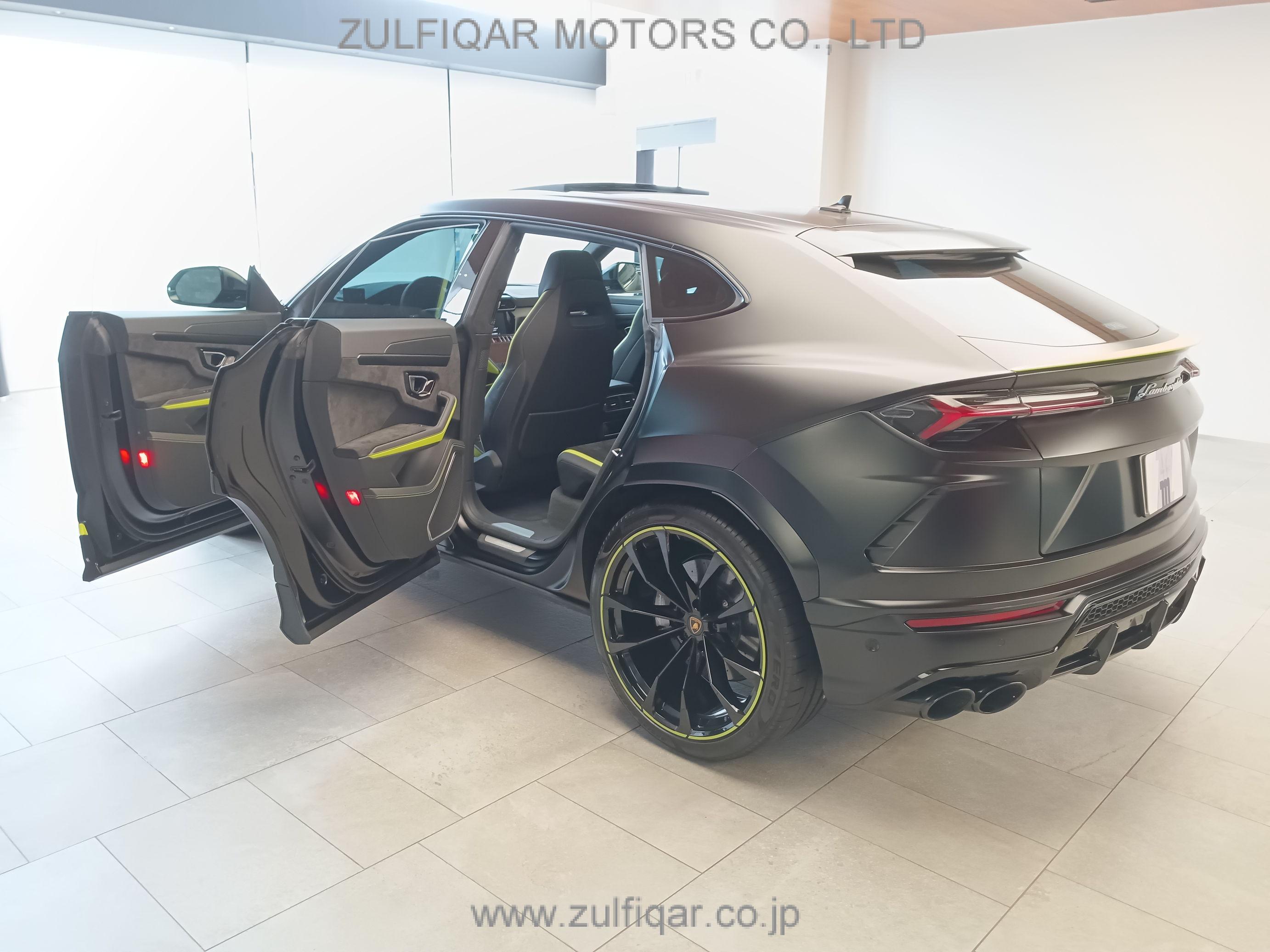 LAMBORGHINI URUS 2022 Image 11