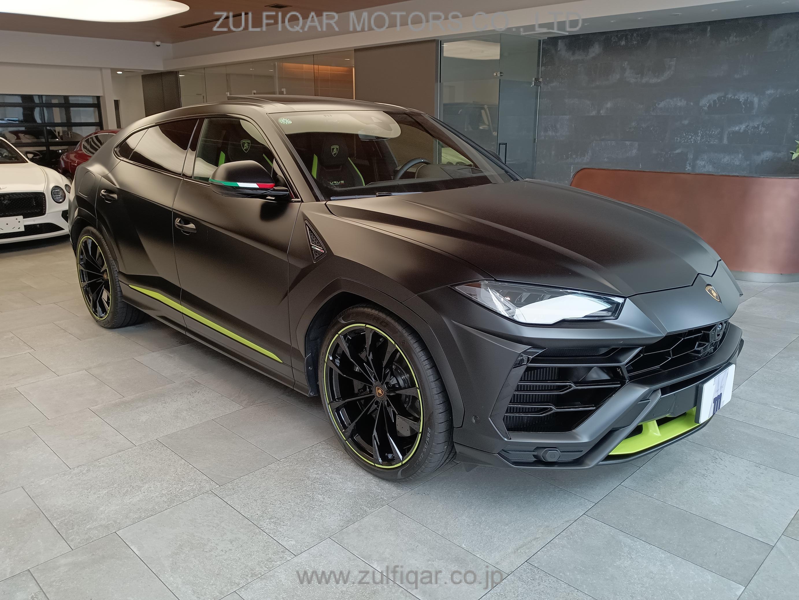 LAMBORGHINI URUS 2022 Image 3