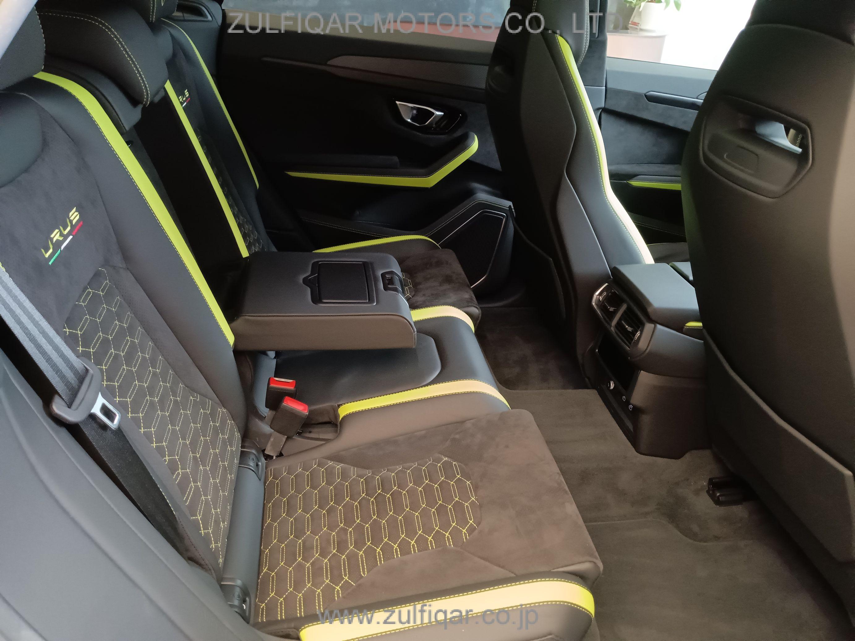 LAMBORGHINI URUS 2022 Image 38