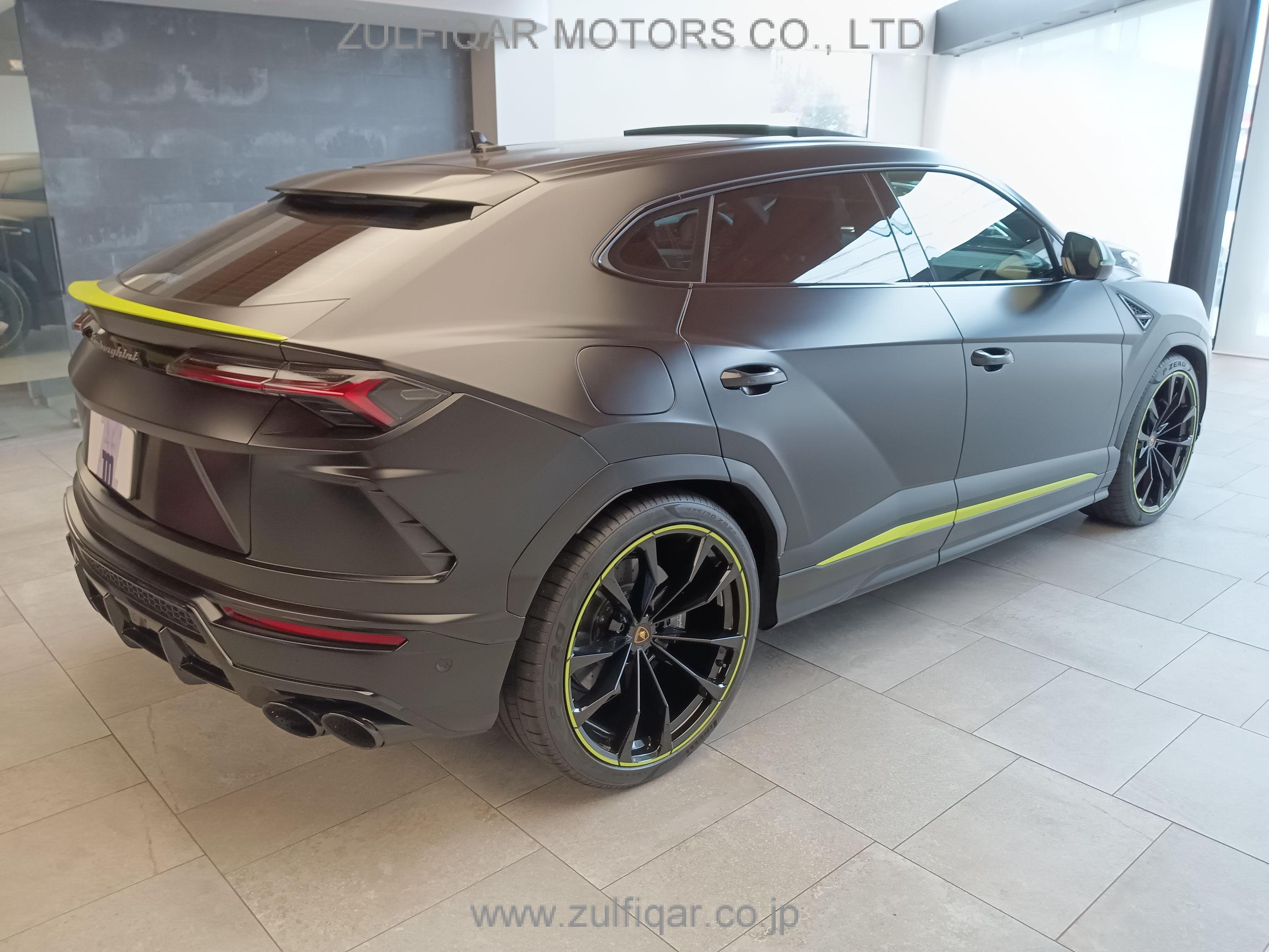 LAMBORGHINI URUS 2022 Image 7