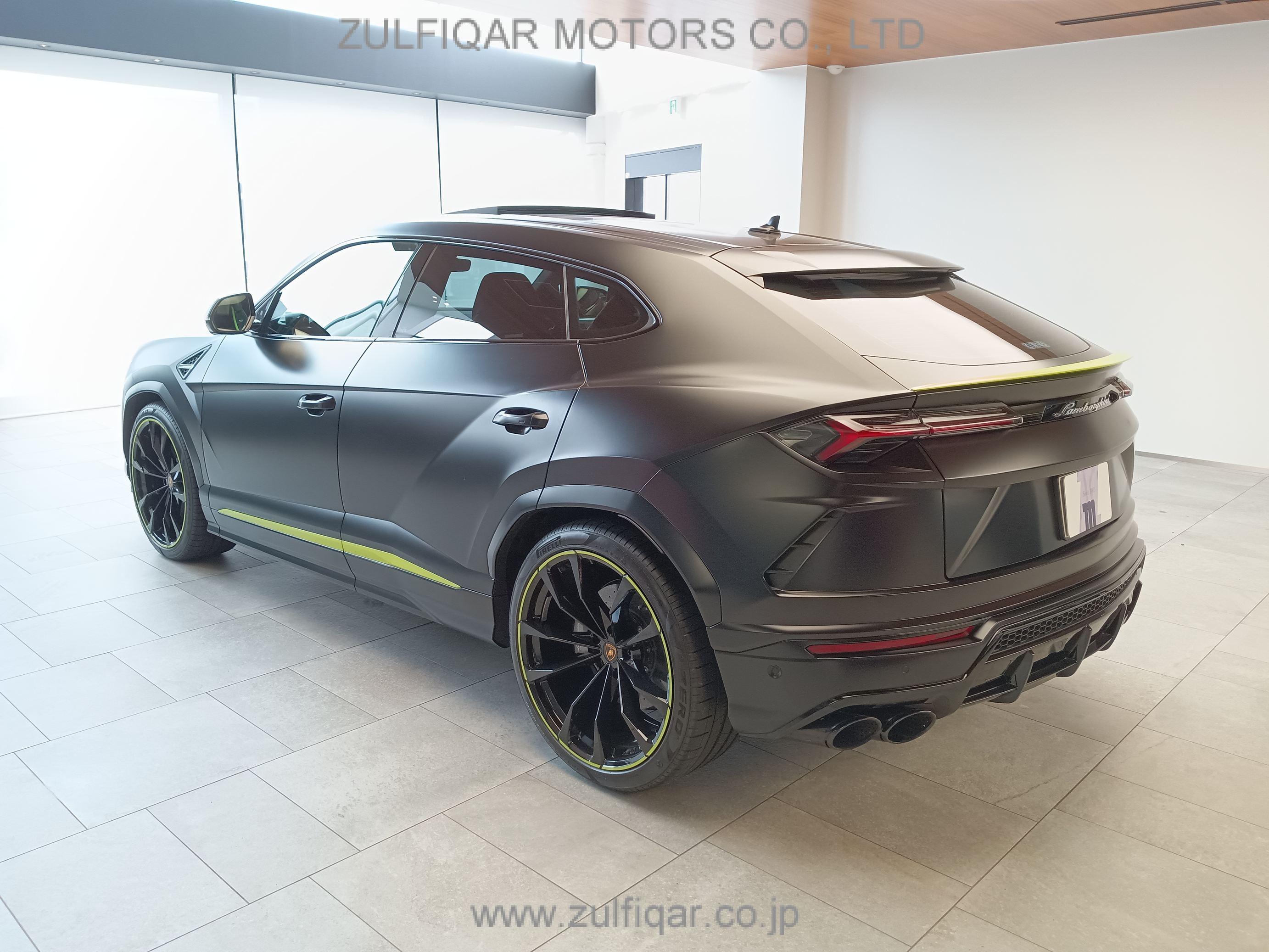 LAMBORGHINI URUS 2022 Image 10