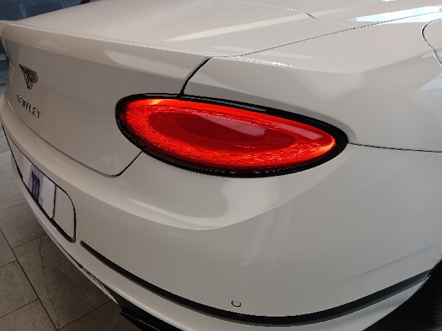 BENTLEY CONTINENTAL 2019 Image 37