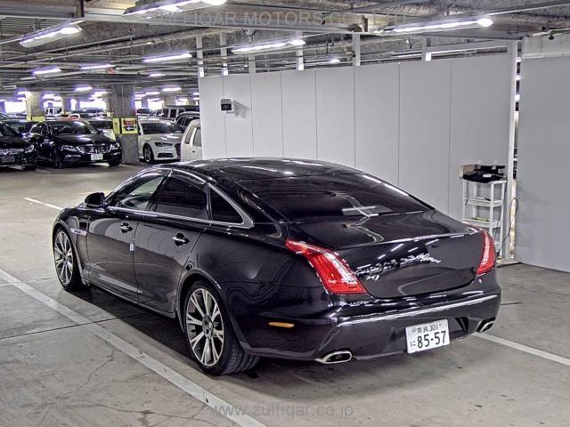 JAGUAR XJ 2012 Image 5