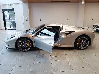 FERRARI F8 SPIDER 2023 Image 13