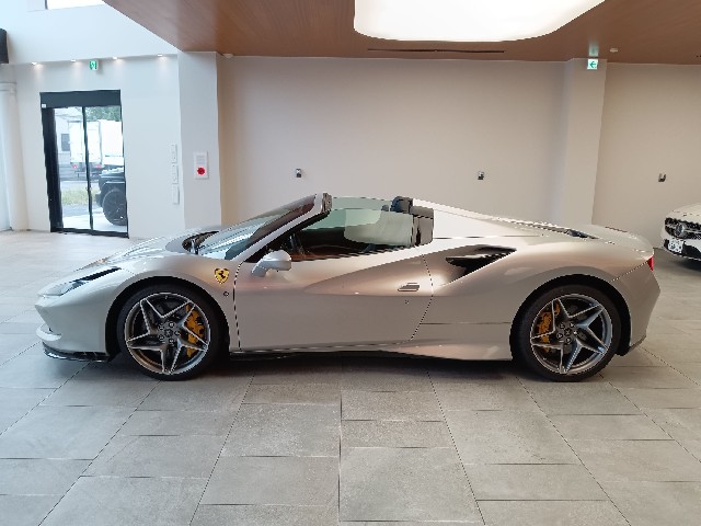 FERRARI F8 SPIDER 2023 Image 31