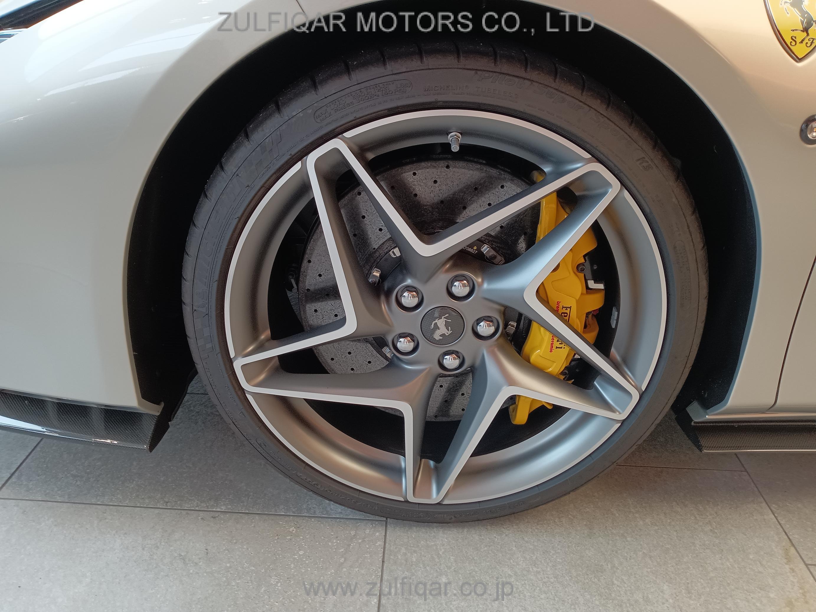 FERRARI F8 SPIDER 2023 Image 32