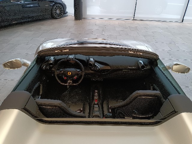 FERRARI F8 SPIDER 2023 Image 44