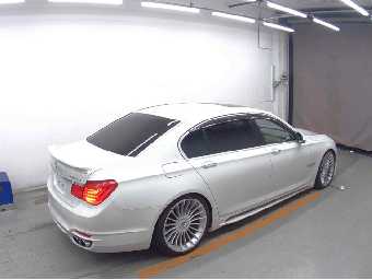 BMW 7 SERIES 2009 Image 4