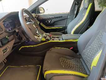 LAMBORGHINI URUS 2022 Image 20